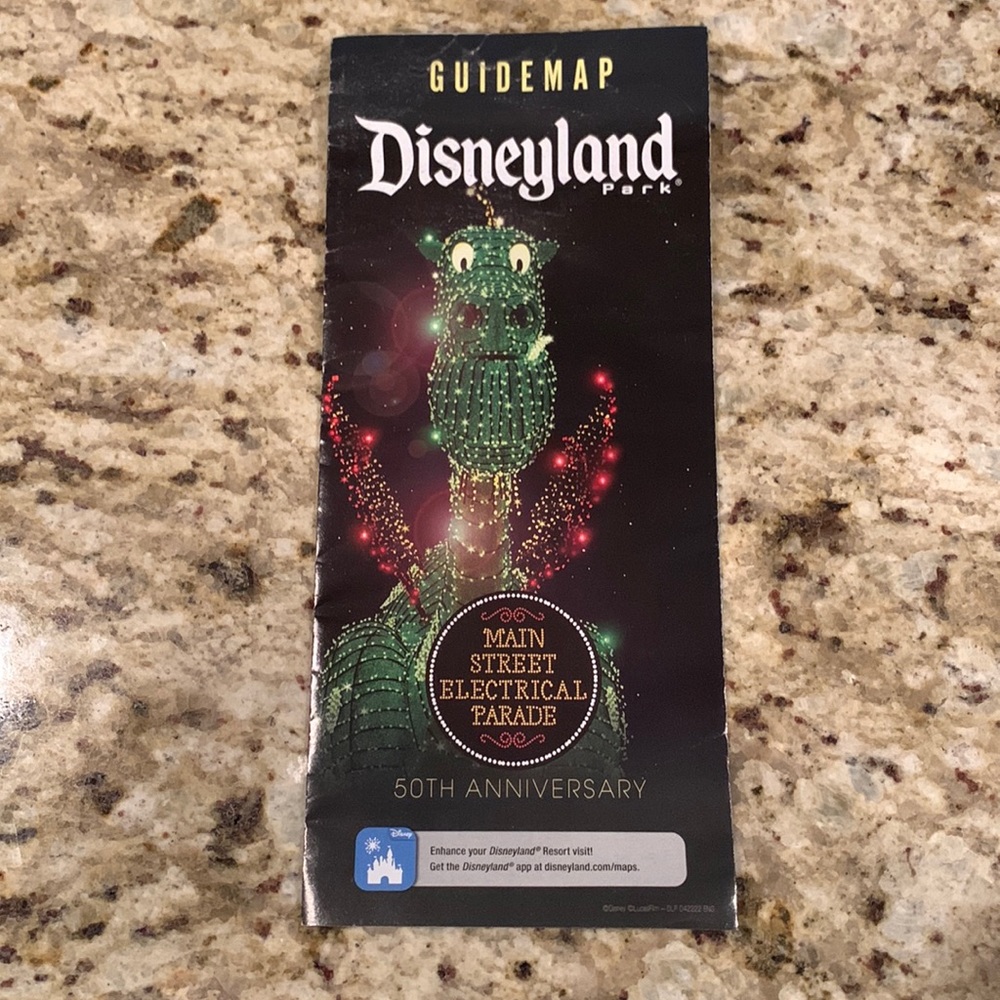 Disneyland Resort Guidemap